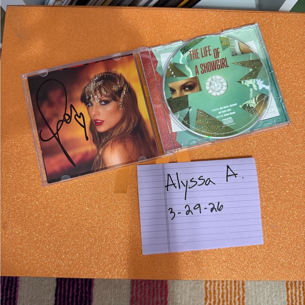 The Life of a Showgirl CD + Hand Signed Photo #1 - Picture 2 of 6